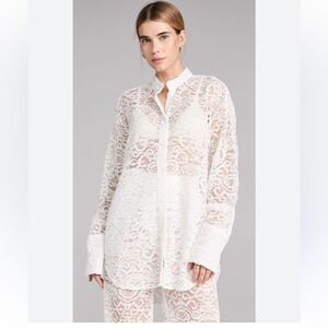 Interior The Gertrude Shirt Oversized in White Lace fabric